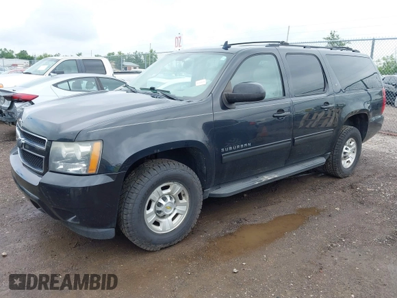 2011 Chevrolet Suburban with VIN 1GNWKMEG1BR374950, listed as a IAAI auction lot 42781182 with 304,690 mi miles and . Bid and sale history available at DreamBid. Image 17.