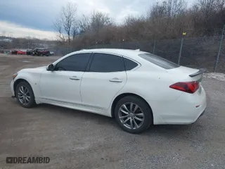 2016 Infiniti Q70 with VIN JN1BY1AR8GM270331, listed as a IAAI auction lot 41497630 with 93,922 mi miles. Bid and sale history available at carsss.com. Image 3.