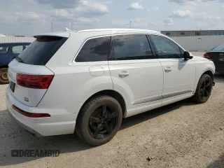 2017 Audi Q7 Premium with VIN WA1AAAF79HD020189, listed as a Copart auction lot 59193975 with 186,533 mi miles and Salvage title. Bid and sale history available at DreamBid. Image 3.