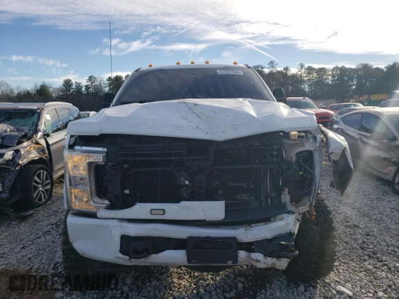 2018 Ford F-350 XL z VIN 1FTRF3DT9JEB35526, wystawiony jako Copart lot #37557924 z przebiegiem 151 676 mil mil oraz Szkoda całkowita • Salvage title. Historia ofert i sprzedaży dostępna na DreamBid. Obrazek 5.