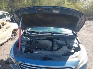 2017 Hyundai Sonata SE with VIN 5NPE24AF6HH468226, listed as a IAAI auction lot 41781837 with 176,095 mi miles and . Bid and sale history available at DreamBid. Image 10.