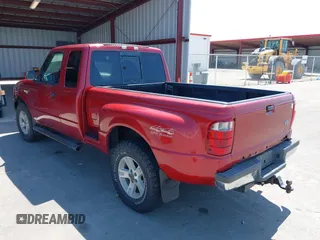 2002 Ford Ranger XL Fleet with VIN 1FTZR45E52PA99708, listed as a IAAI auction lot 42150374 with 271,289 mi miles. Bid and sale history available at carsss.com. Image 3.