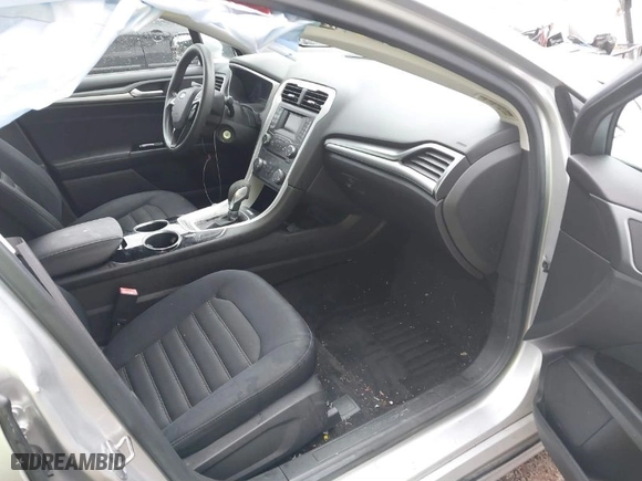 2013 Ford Fusion SE with VIN 3FA6P0H77DR155115, listed as a IAAI auction lot 40753062 with 119,888 mi miles. Bid and sale history available at carsss.com. Image 5.