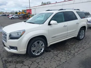 2014 GMC Acadia Denali with VIN 1GKKVTKD8EJ252502, listed as a IAAI auction lot 41957454 with 152,341 mi miles and . Bid and sale history available at carsss.com. Image 18.