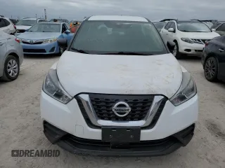 2020 Nissan Kicks S z VIN 3N1CP5BV3LL496937, wystawiony jako Copart lot #76772034 z przebiegiem Nie podano mil oraz Nie do naprawy • Non repairable. Historia ofert i sprzedaży dostępna na DreamBid. Obrazek 5.