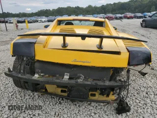 2004 Lamborghini Gallardo z VIN ZHWGU11SX4LA00563, wystawiony jako Copart lot #73732524 z przebiegiem 51 762 mil mil oraz Szkody całkowita. Historia ofert i sprzedaży dostępna na DreamBid. Obrazek 6.