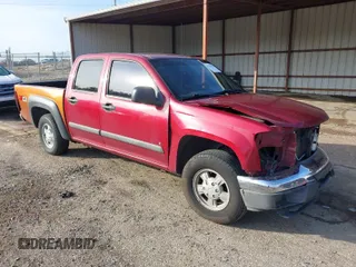 2006 Chevrolet Colorado 2LT z VIN 1GCCS136X68263295, wystawiony jako IAAI lot #41445031 z przebiegiem 199 205 mil mil oraz . Historia ofert i sprzedaży dostępna na DreamBid. Obrazek 1.