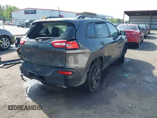 2016 Jeep Cherokee Latitude with VIN 1C4PJMCS9GW103845, listed as a IAAI auction lot 41933274 with 177,472 mi miles and . Bid and sale history available at carsss.com. Image 4.
