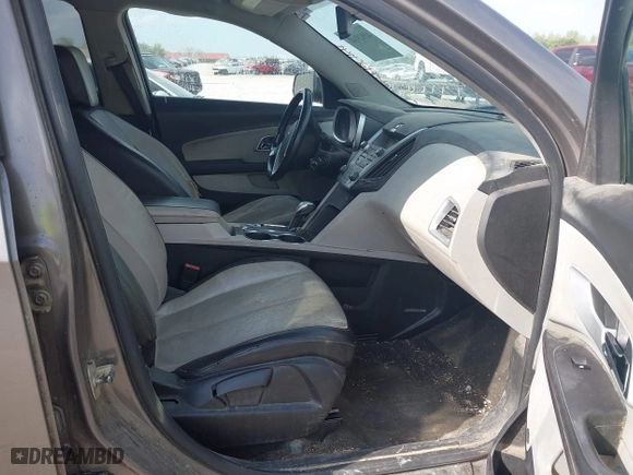 2010 Chevrolet Equinox LTZ with VIN 2CNFLFEY0A6320989, listed as a IAAI auction lot 41929141 with 267,191 mi miles. Bid and sale history available at carsss.com. Image 5.