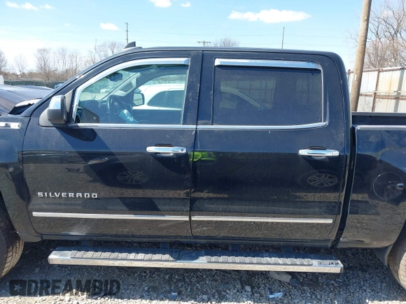 2018 Chevrolet Silverado 1500 LTZ with VIN 3GCUKSEC9JG469059, listed as a IAAI auction lot 41903377 with 140,245 mi miles. Bid and sale history available at carsss.com. Image 14.