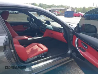 2016 BMW 4 Series 435i xDrive z VIN WBA3R5C58GK373564, wystawiony jako IAAI lot #42495578 z przebiegiem 74 690 mil mil oraz . Historia ofert i sprzedaży dostępna na DreamBid. Obrazek 5.