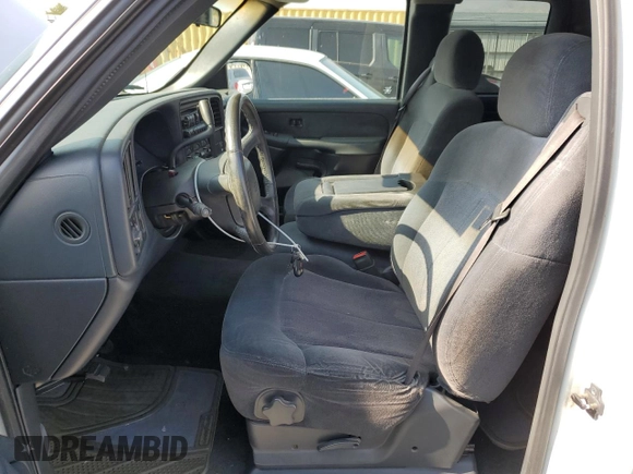 2000 Chevrolet Silverado 1500 LS with VIN 2GCEC19V0Y1122598, listed as a Copart auction lot 53875795 with 86,066 mi miles and Salvage Title. Bid and sale history available at DreamBid. Image 7.
