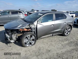 2024 Subaru Solterra Limited z VIN JTMABABA8RA049528, wystawiony jako Copart lot #50563845 z przebiegiem 13 114 mil mil oraz Szkoda całkowita • Salvage title. Historia ofert i sprzedaży dostępna na DreamBid. Obrazek 1.