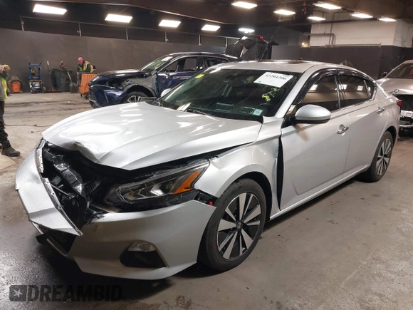 2019 Nissan Altima SV z VIN 1N4BL4DV1KC125884, wystawiony jako IAAI lot #42204200 z przebiegiem 75 388 mil mil oraz . Historia ofert i sprzedaży dostępna na DreamBid. Obrazek 6.