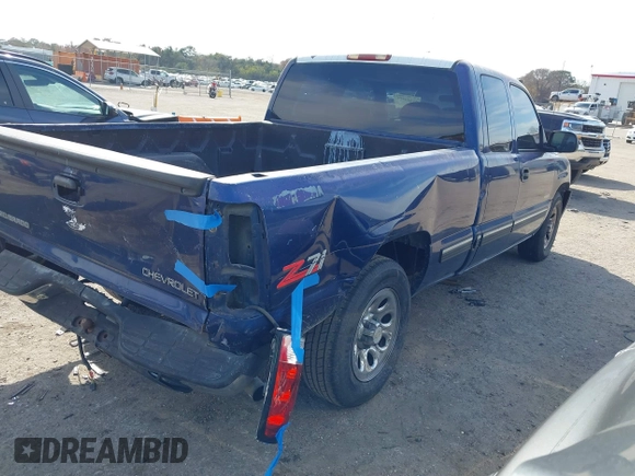 2000 Chevrolet Silverado 1500 with VIN 2GCEC19W3Y1137511, listed as a IAAI auction lot 41449575 with 309,743 mi miles and . Bid and sale history available at DreamBid. Image 4.