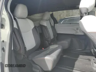 2022 Toyota Sienna XSE with VIN 5TDDRKEC2NS094411, listed as a Copart auction lot 46491605 with 72,740 mi miles and Salvage title. Bid and sale history available at DreamBid. Image 11.