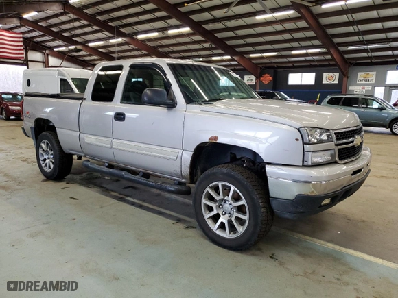 2006 Chevrolet Silverado 1500 LT1 with VIN 1GCEK19B56Z192093, listed as a Copart auction lot 50869125 with 325,497 mi miles and Clean Title. Bid and sale history available at carsss.com. Image 4.