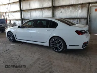 2020 BMW 7 Series 740i with VIN WBA7T2C09LGL18088, listed as a Copart auction lot 39695183 with 27,240 mi miles. Bid and sale history available at carsss.com. Image 2.