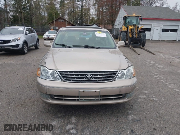 2004 Toyota Avalon XL with VIN 4T1BF28B84U351869, listed as a IAAI auction lot 42167723 with 114,180 mi miles and . Bid and sale history available at carsss.com. Image 13.