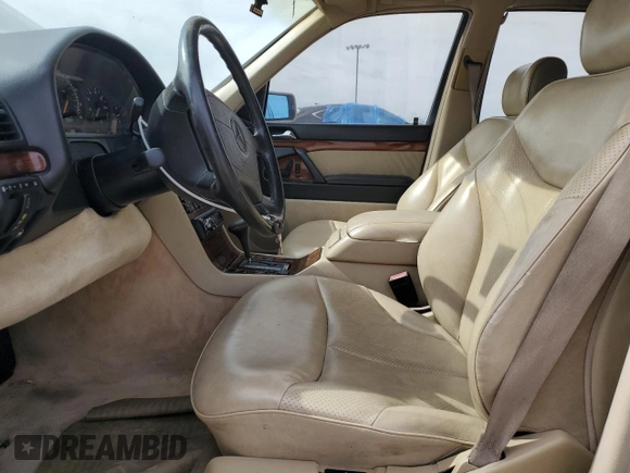 1994 Mercedes-Benz S 320 with VIN WDBGA32E0RA185064, listed as a Copart auction lot 47296935 with 344,178 mi miles and Clean Title. Bid and sale history available at DreamBid. Image 7.