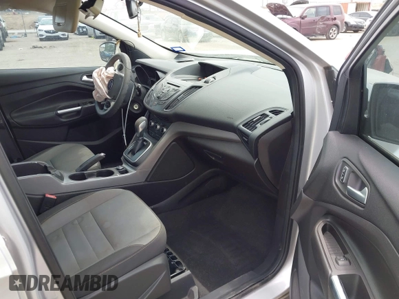 2013 Ford Escape SE with VIN 1FMCU0GX9DUD68711, listed as a IAAI auction lot 42243521 with 120,441 mi miles and . Bid and sale history available at DreamBid. Image 5.