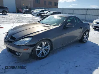 2009 Mercedes-Benz SLK 350 z VIN WDBWK58F19F199871, wystawiony jako Copart lot #45205915 z przebiegiem 115 395 mil mil oraz Szkoda całkowita • Salvage title. Historia ofert i sprzedaży dostępna na DreamBid. Obrazek 1.