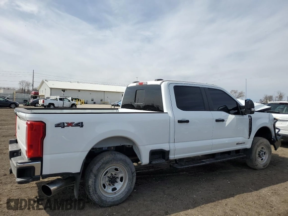2023 Ford F-250 XL with VIN 1FT8W2BT4PEC55607, listed as a Copart auction lot 49892185 with 66,628 mi miles and Salvage Title. Bid and sale history available at DreamBid. Image 3.