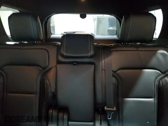 2017 Ford Explorer Platinum с VIN 1FM5K8HT8HGD46390, выставлен на аукционе Copart как лот 63304525 с пробегом 62 977 миль миль и Чистый • Clean title. История ставок и продаж доступна на DreamBid. Изображение 10.