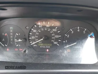 2001 Toyota Camry CE z VIN 4T1BG22K41U847401, wystawiony jako IAAI lot #42275762 z przebiegiem 202 936 mil mil oraz . Historia ofert i sprzedaży dostępna na DreamBid. Obrazek 7.