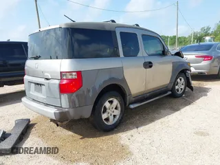 2003 Honda Element EX with VIN 5J6YH285X3L005128, listed as a IAAI auction lot 41929702 with 204,408 mi miles and . Bid and sale history available at DreamBid. Image 4.