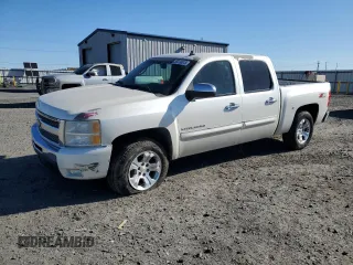 2011 Chevrolet Silverado 1500 LT with VIN 3GCPKSE35BG229070, listed as a Copart auction lot 53318815 with 183,395 mi miles and Salvage Title. Bid and sale history available at DreamBid. Image 1.