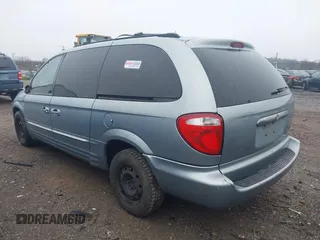 2004 Chrysler Town & Country Touring with VIN 2C4GP54L54R585259, listed as a IAAI auction lot 41934045 with 211,376 mi miles and . Bid and sale history available at DreamBid. Image 3.