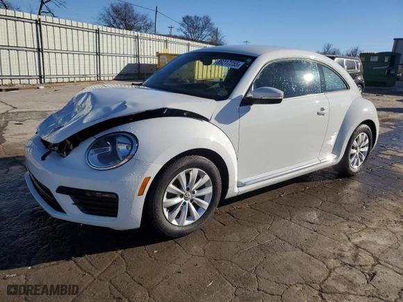 2019 Volkswagen Beetle S with VIN 3VWFD7AT6KM719279, listed as a Copart auction lot 89217255 with 40,438 mi miles and Salvage Title. Bid and sale history available at carsss.com. Image 1.