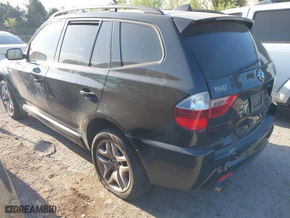 2007 BMW X3 3.0si with VIN WBXPC93497WF14337, listed as a IAAI auction lot 42043926 with 229,556 mi miles. Bid and sale history available at carsss.com. Image 3.
