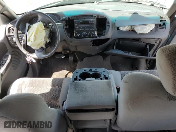 2002 Ford F-150 XLT with VIN 1FTRW07692KB73281, listed as a Copart auction lot 48147305 with 0 mi miles and Non Repairable. Bid and sale history available at carsss.com. Image 8.