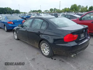 2009 BMW 3 Series 328i xDrive with VIN WBAPK73559A450160, listed as a IAAI auction lot 42846425 with 200,293 mi miles and . Bid and sale history available at DreamBid. Image 3.