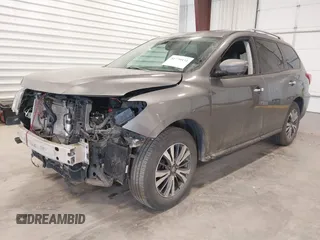 2017 Nissan Pathfinder SV with VIN 5N1DR2MM6HC662994, listed as a IAAI auction lot 41770431 with 184,485 mi miles. Bid and sale history available at carsss.com. Image 18.