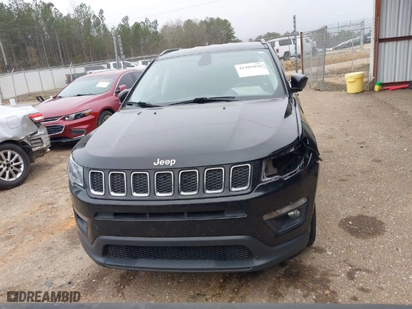 2021 Jeep Compass Latitude with VIN 3C4NJCBBXMT518158, listed as a IAAI auction lot 41485058 with NaN miles. Bid and sale history available at carsss.com. Image 12.