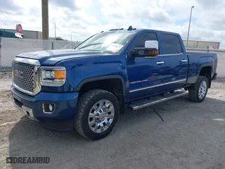 2015 GMC Sierra 2500HD available WiFi Denali with VIN 1GT120E83FF650086, listed as a IAAI auction lot 41448177 with NaN miles. Bid and sale history available at carsss.com. Image 17.