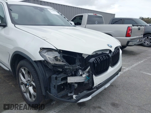 2024 BMW X3 sDrive30i with VIN 5UX43DP00R9W45986, listed as a IAAI auction lot 42202682 with 5,054 mi miles and . Bid and sale history available at DreamBid. Image 6.