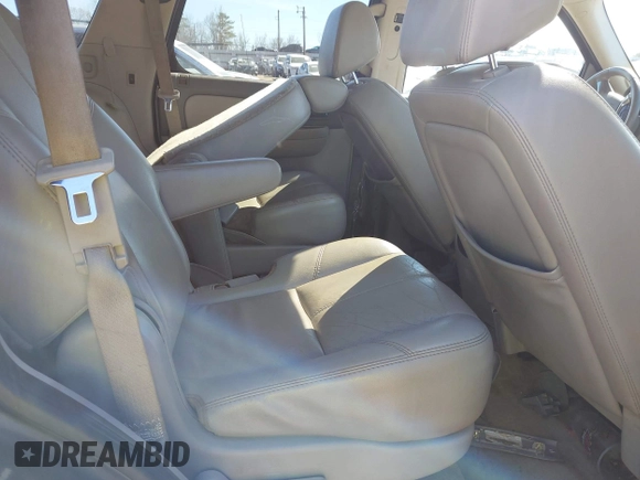 2007 GMC Yukon SLT z VIN 1GKFC13007J138584, wystawiony jako IAAI lot #41750793 z przebiegiem Nie podano mil oraz . Historia ofert i sprzedaży dostępna na DreamBid. Obrazek 8.