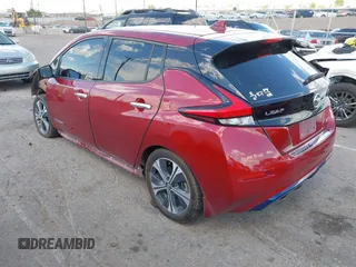2019 Nissan LEAF SV z VIN 1N4AZ1CP7KC303423, wystawiony jako IAAI lot #42217532 z przebiegiem 67 992 mil mil oraz . Historia ofert i sprzedaży dostępna na DreamBid. Obrazek 3.