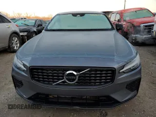 2021 Volvo S60 R-Design Expression with VIN 7JRBR0FZ9MG113397, listed as a Copart auction lot 73666652 with 12,594 mi miles. Bid and sale history available at carsss.com. Image 5.