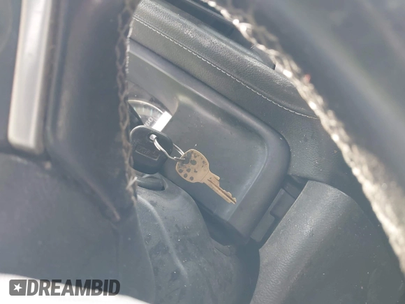 2018 GMC Sierra 2500HD SLE с VIN 1GT12SEG5JF253443, выставлен на аукционе IAAI как лот 41742414 с пробегом Не указан миль и . История ставок и продаж доступна на DreamBid. Изображение 11.