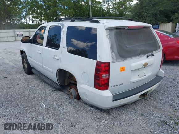 2007 Chevrolet Tahoe LTZ with VIN 1GNFC13J07J153453, listed as a IAAI auction lot 42691432 with Not provided miles and . Bid and sale history available at DreamBid. Image 3.