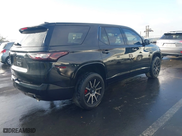 2021 Chevrolet Traverse LS with VIN 1GNERFKW9MJ149952, listed as a IAAI auction lot 41094038 with 61,380 mi miles. Bid and sale history available at carsss.com. Image 4.