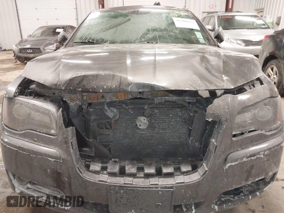 2014 Chrysler 300 with VIN 2C3CCAGG0EH297937, listed as a IAAI auction lot 41400153 with 161,186 mi miles. Bid and sale history available at carsss.com. Image 6.