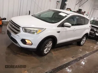 2017 Ford Escape SE with VIN 1FMCU0GD2HUA41059, listed as a IAAI auction lot 41785636 with 177,135 mi miles. Bid and sale history available at carsss.com. Image 20.
