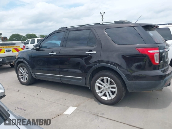 2013 Ford Explorer XLT with VIN 1FM5K7D80DGB26456, listed as a IAAI auction lot 42481903 with 208,306 mi miles and . Bid and sale history available at DreamBid. Image 14.