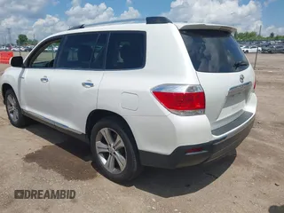 2011 Toyota Highlander Limited with VIN 5TDDK3EH6BS081646, listed as a IAAI auction lot 42612246 with 114,488 mi miles and . Bid and sale history available at DreamBid. Image 3.